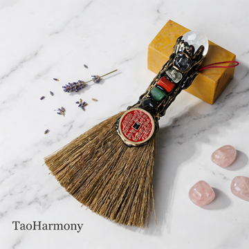 Ritual Broom: Home Purification (Clear Quartz)
